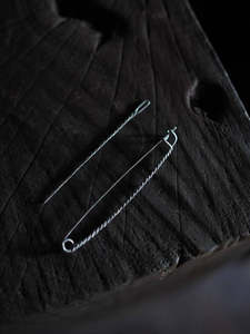 Hammered twist sterling silver tapestry needle & pin