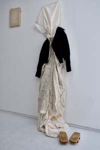 Frontpage: Asymmetrical creamy kimono shift dress or Navy cropped sailor’s jacket w. raw edges