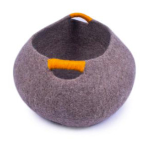 Cats: Felt Cat Basket