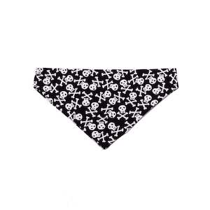 Bandanas Hats Scarves And Snoods: Slip On Skull and Crossbones Bandana
