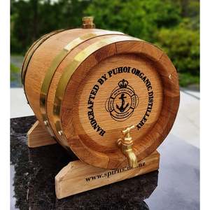 Personalised miniature Oak Barrels 5L (volume filled with spirit of your choice)