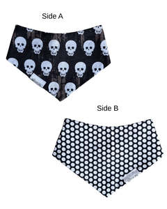 Reversible Bib - Skulls/Dots