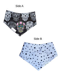 Bibs: Reversible Bib - Sugar Skull/White Polka Dot