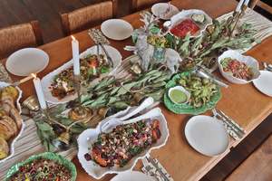 Christmas Day Catering: Christmas Day Banquet with Dessert (Save 10%)