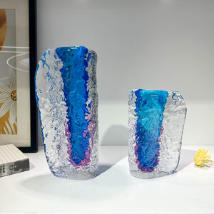 Products: Oceanic Glow Liuli Vase Puredeco