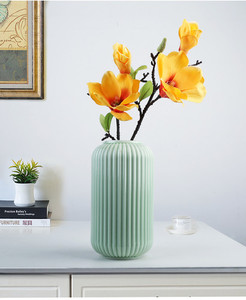Celadon Vase Puredeco