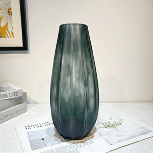 Products: Eclipse Shadow Liuli Vase Puredeco