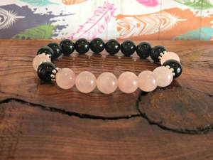 Bracelet Beaded Tourmaline/ Pink Crystal type healing (2)
