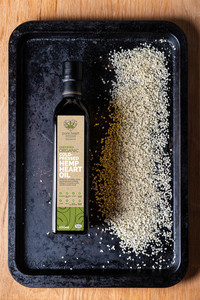 Products: Organic Hemp Hearts & Hemp Heart Oil Combo Pure Heart Aotearoa