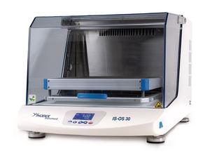 Benchtop Equipment: Incubation shaker with cooling function