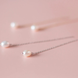 Jewellery: Willa Pearl Threader