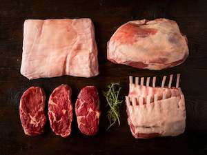 Lamb Selection Boxes All: Deluxe Range Box