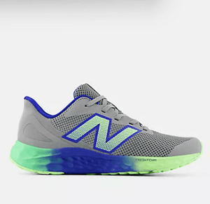 ARISHI Lace /SLATE GREY with BLUE GEMSTONE and LIME LEAF