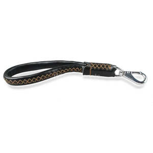 Dog Leads: Short Leather Control Lead