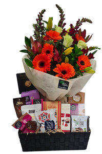 Celebrate with Flowers Putts Green Florist Kerikeri