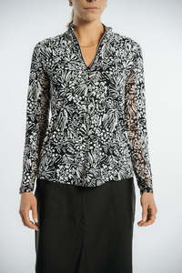 Women’s Performance Half Zip