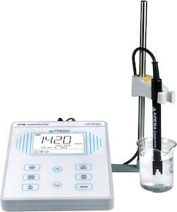 Apera Instruments: Apera EC700 Benchtop Conductivity Meter Kit