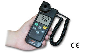 Center 532 UV Light Meter