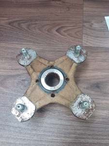 2018 Can Am Outlander 570 Left Rear Hub