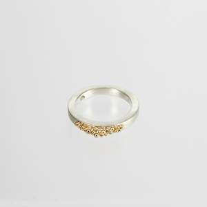 RMO33: Gold granule ring, high stacked