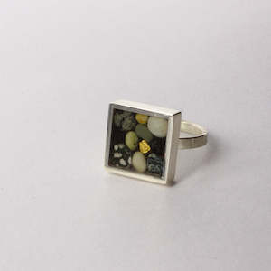 ACT488: Square grey stone and gold nugget ring