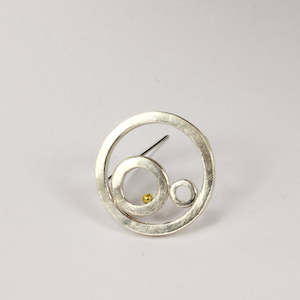 Lucia Araoz: LA120: Solar system brooch