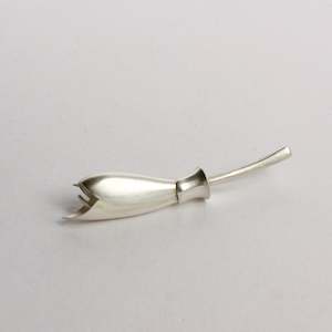 Brooches: JB121: Kōwhai brooch