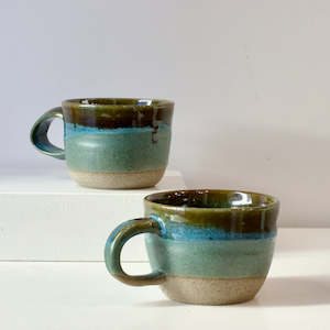 HP: Blue/brown glaze on stoneware mug