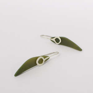JMR264: Crescent pounamu earrings