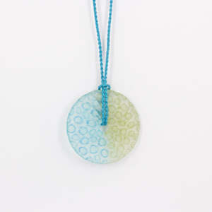 GSM20: Pi disc pendant - carved shell pattern