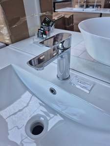 Taps: Gloss Chrome Basin Mixer