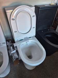 RImless Toilet White 440mm Tall