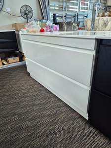 Lily Floor Standing/Wall Hanging Vanity