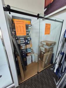 Sliding Door Shower Unit