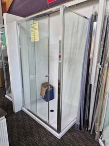 Showers: Rectangle Shower Unit