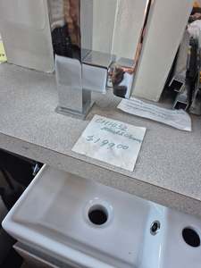 Basin Mixers: Black and Chrome Detachable Head Basin Mixer