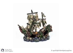 Fish Turtles Accessories: AquaWorld Old Shipwreck