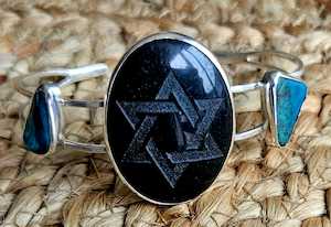 Jewellery Space: Engraved Onyx and Eilat stone Sterling Silver Cuff