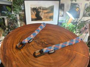 Keychains: Crystal blue keychain