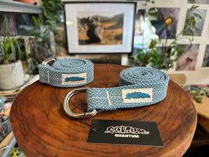 Speckled skyline belt