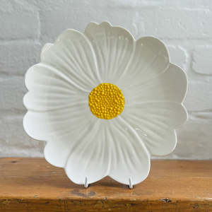 Noss And Co: Flower Plate - White and Yellow - Large