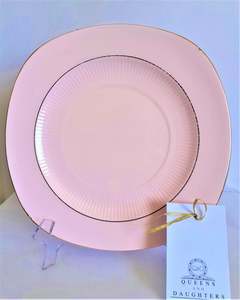 Cake Stands: Colclough Pale Pink Cake Plate