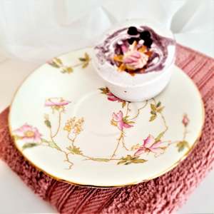 Lux Home: Sutherland Dish with Juniper, Mint & Cedar Salt Bar