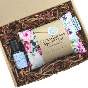 Products: Tranquility gift Set The Flower