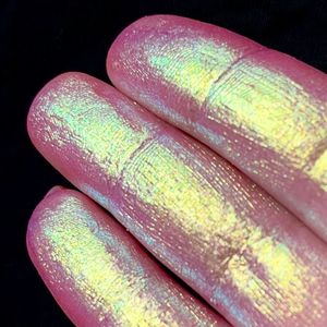 All Pigments: Golden Frost