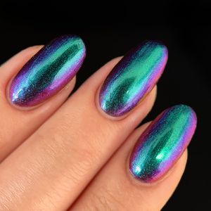 Nail Polish: Nail Polish - Emerald Waters