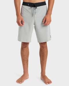 Mens Swimwear: Mens Kaimana 20" Boardshorts