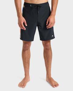 Mens Boardshorts Mid: Mens Surfsilk 19" Boardshorts