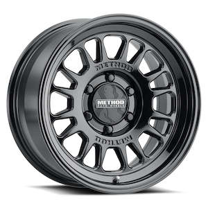 Wheel Studs And Nuts: Method Race Wheels Style 318 | Gloss Black