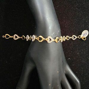 9ct Gold Bracelet iwith CZ's GJBR701